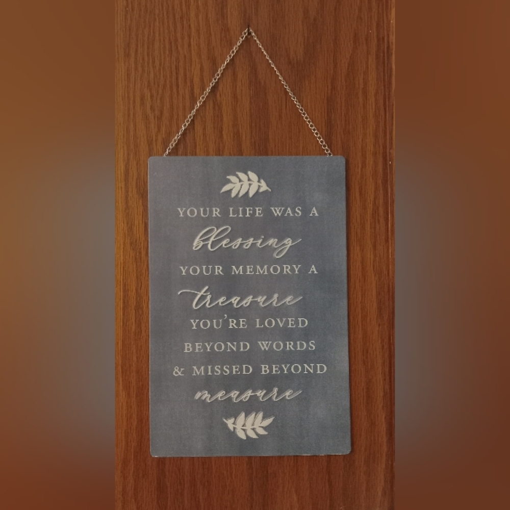 Sentimental Metal Memorial Sign - Picture 2 of 4